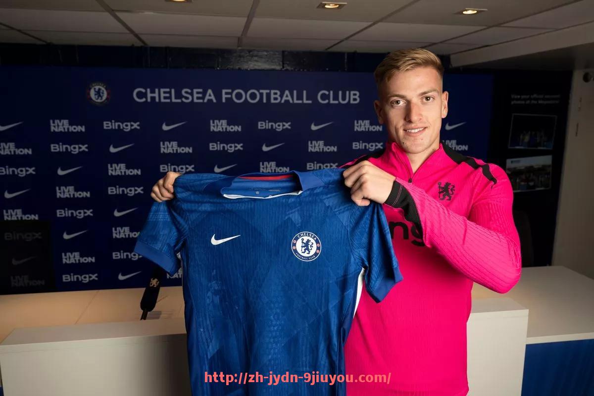 jiuyou九游娱乐-法甲里昂球迷组织与年度线下活动总结