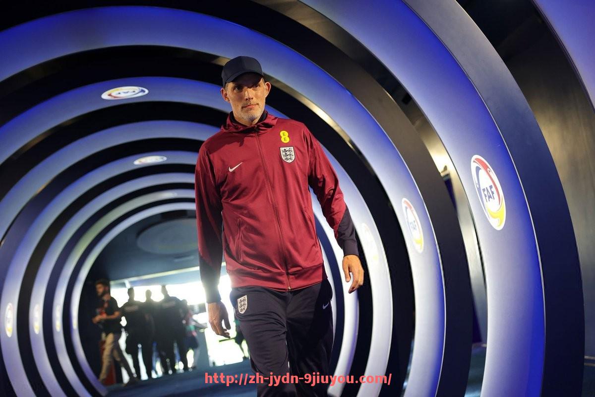 jiuyou九游娱乐-意甲米兰双雄球队历史荣誉与当前状态对比